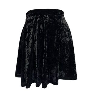 Topshop Black Crushed Velvet Mini Skater Skirt Size 4 Whimsigoth Punk Grunge